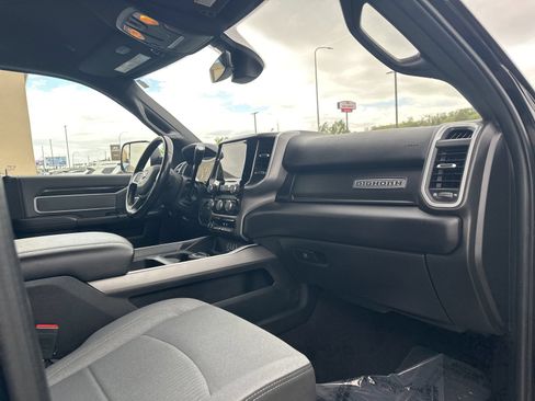 Used 2022 RAM 2500 Big Horn w/ Level A Equipment Group AWD/4WD image 38
