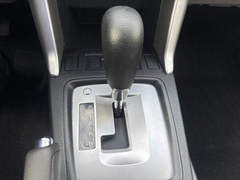 Used 2017 Subaru Forester 2.5i w/ Alloy Wheel Package AWD/4WD image 19
