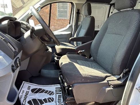 Used 2018 Ford Transit 150 130 Low Roof RWD image 33