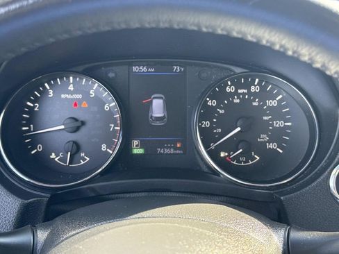 Certified 2019 Nissan Rogue SV image 33