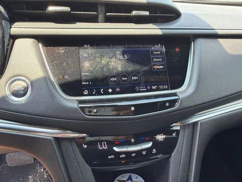 Used 2021 Cadillac XT5 Luxury FWD image 19