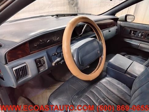 Used 1992 Buick Roadmaster Sedan RWD image 11