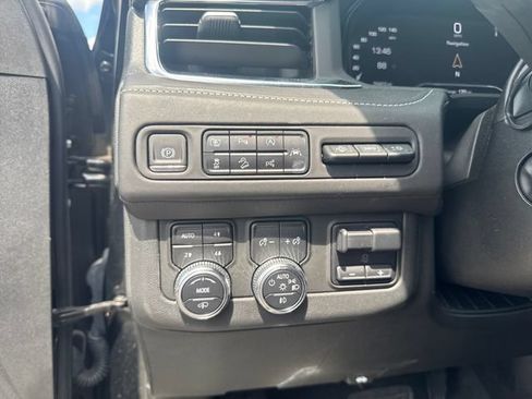 Used 2023 GMC Yukon XL Denali Ultimate w/ LPO, Floor Liner Package AWD/4WD image 11