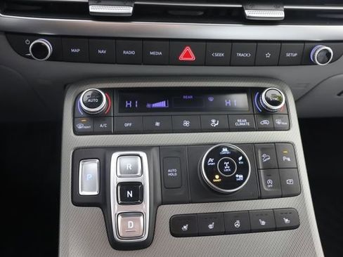 Used 2024 Hyundai Palisade SEL image 15