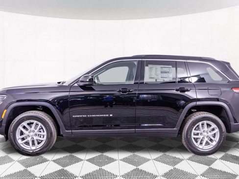 New 2025 Jeep Grand Cherokee Laredo X image 12
