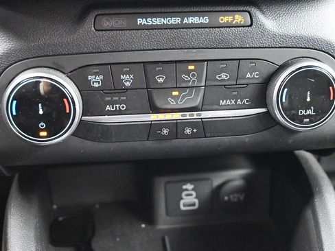 Used 2025 Ford Escape ST-Line image 19