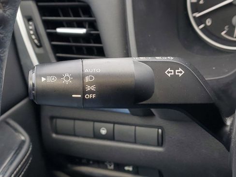 Certified 2023 Nissan Rogue SV w/ SV Premium B Package image 12