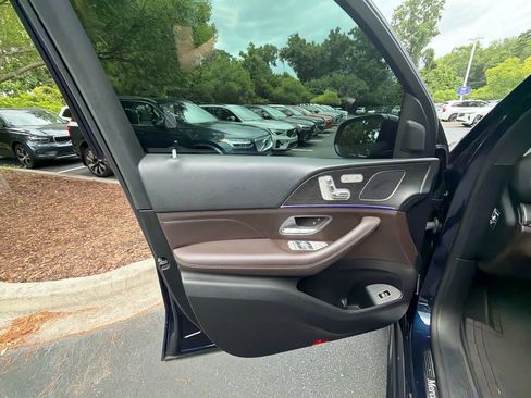 Used 2021 Mercedes-Benz GLE 450 4MATIC image 22