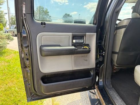 Used 2004 Ford F150 4x4 SuperCrew image 19