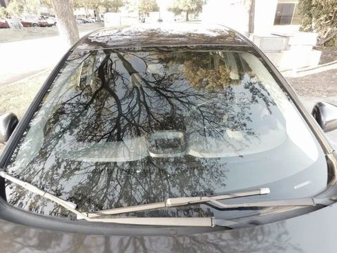 Used 2015 Chevrolet Sonic LT image 11