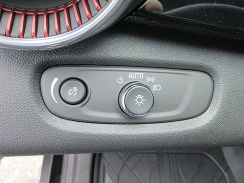 New 2026 Chevrolet Trax RS image 23