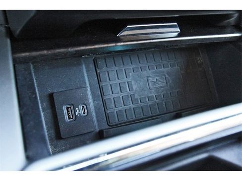 Used 2022 Ford F250 Lariat w/ Tremor Off-Road Package image 23