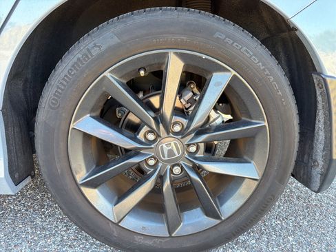 Used 2021 Honda Civic EX image 7