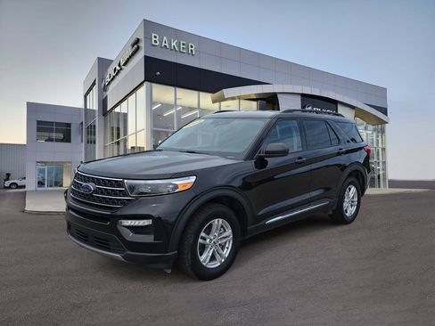 Used 2022 Ford Explorer XLT w/ Equipment Group 202A AWD/4WD image 1