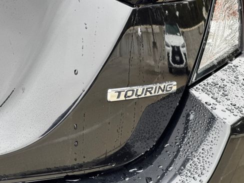 Used 2019 Honda Civic Touring image 27