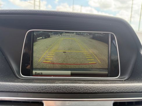 Used 2014 Mercedes-Benz E 350 4MATIC Coupe image 10