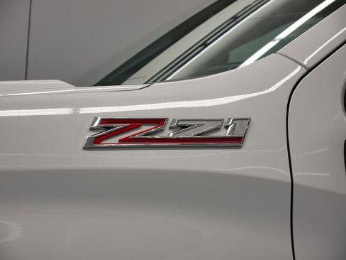 Used 2021 Chevrolet Silverado 1500 LTZ w/ Technology Package image 51