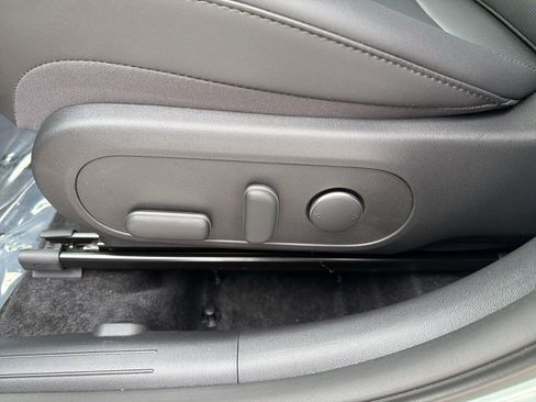 New 2026 Hyundai Kona Limited FWD image 21