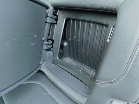 Used 2020 Chevrolet Silverado 1500 LTZ image 23