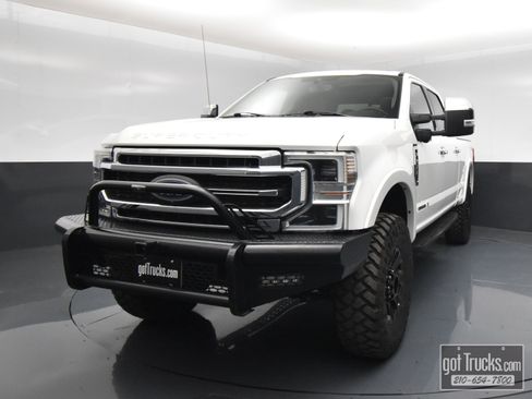 Used 2021 Ford F250 Lariat w/ Tremor Off-Road Package image 53