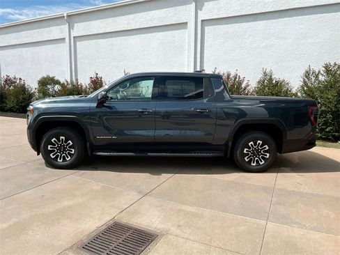 New 2026 GMC Sierra EV Elevation image 3