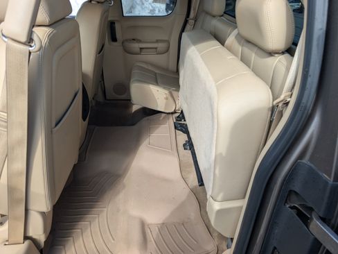 Used 2012 Chevrolet Silverado 1500 LTZ image 36