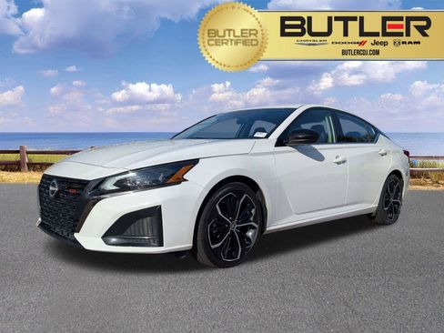 Used 2024 Nissan Altima 2.5 SR image 1