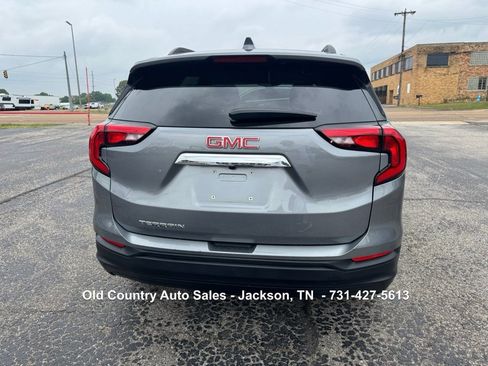 Used 2020 GMC Terrain SLE w/ Driver Convenience Package FWD image 7