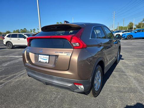 Used 2019 Mitsubishi Eclipse Cross ES image 4