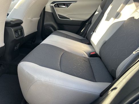 Used 2023 Toyota RAV4 XLE image 21