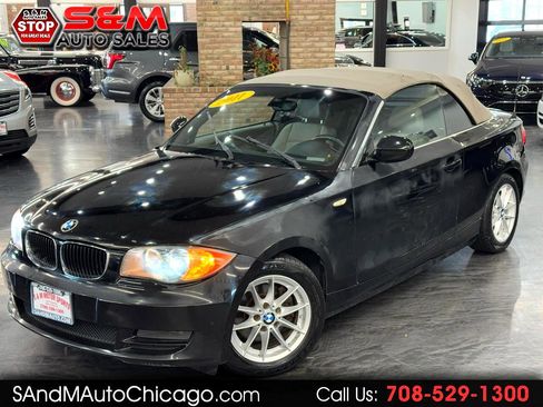 Used 2011 BMW 128i Convertible image 1