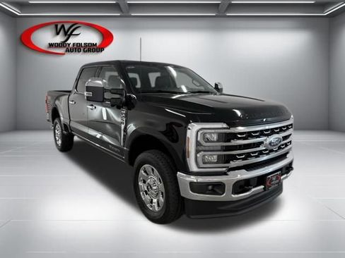 New 2026 Ford F250 4x4 Crew Cab Super Duty image 3