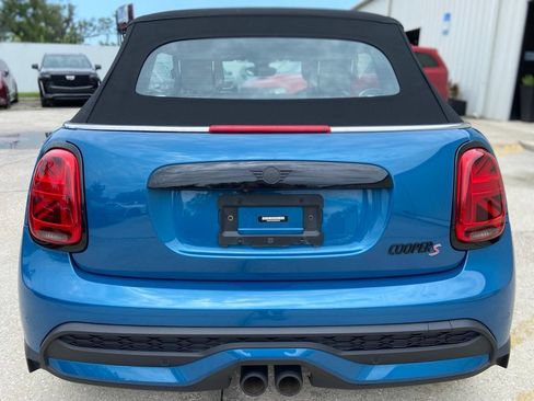 Used 2024 MINI Cooper S w/ Signature Upholstery Package FWD image 4