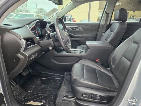 Used 2021 Chevrolet Traverse Premier w/ Redline Edition image 32