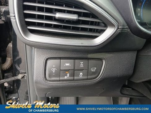 Used 2020 Hyundai Santa Fe Limited AWD/4WD image 34
