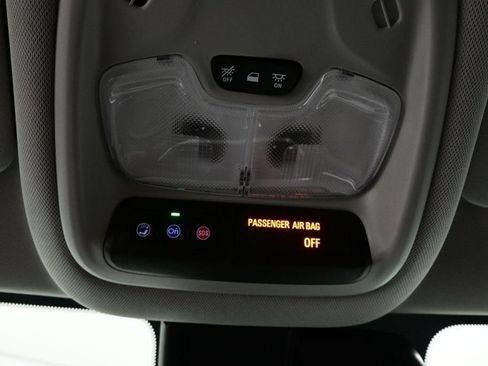 Used 2026 Chevrolet TrailBlazer LT FWD image 33