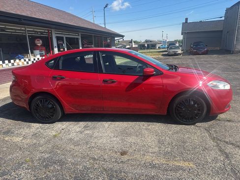 Used 2013 Dodge Dart SE w/ Value Group FWD image 3