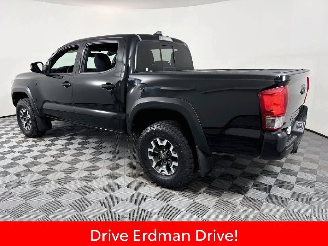 Certified 2017 Toyota Tacoma TRD Off-Road w/ Tow Package (A/T) AWD/4WD image 21