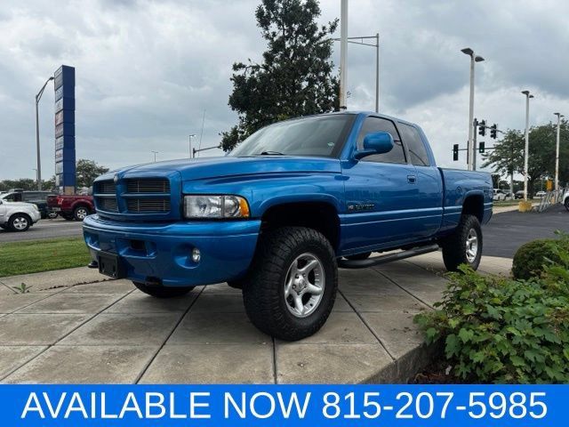 Used 2001 Dodge Ram 1500 Truck 4x4 Quad Cab image 2