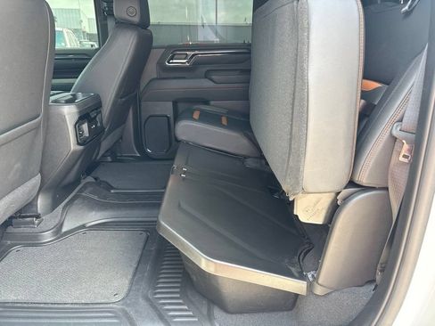 Used 2024 GMC Sierra 2500 AT4 w/ AT4 Preferred Package AWD/4WD image 44