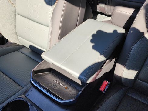 New 2026 GMC Terrain AT4 w/ Convenience Package III image 33