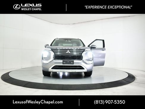 Used 2022 Mitsubishi Outlander SEL image 40