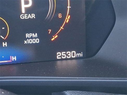 Used 2025 Chevrolet Colorado Trail Boss image 19