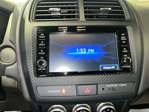 Used 2025 Mitsubishi Outlander Sport ES image 18