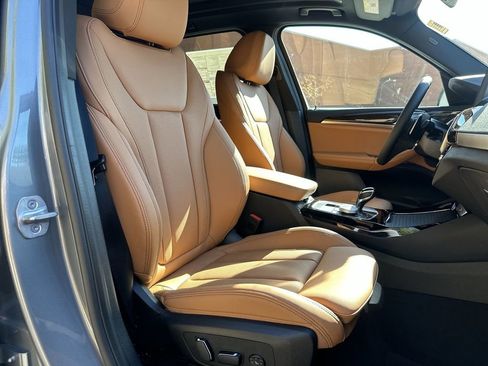 Used 2024 BMW X3 xDrive30i w/ Premium Package image 46