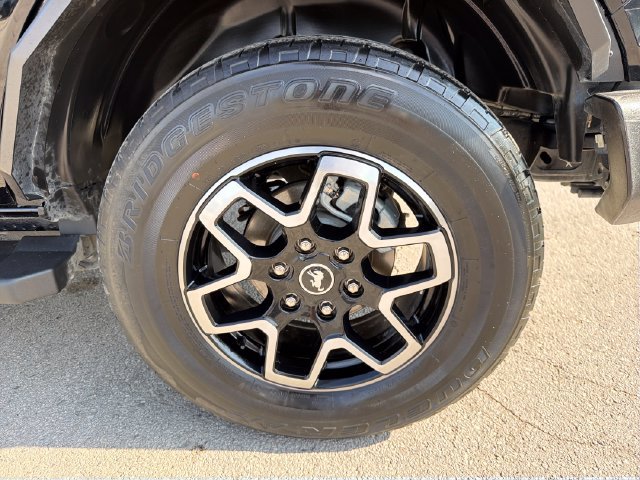 Used 2024 Ford Bronco Outer Banks AWD/4WD image 31