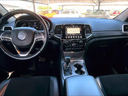 Used 2022 Jeep Grand Cherokee Laredo X RWD image 13