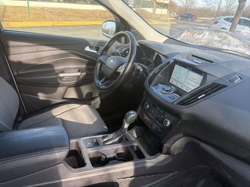 Used 2017 Ford Escape Titanium image 12