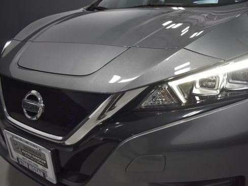 Used 2019 Nissan Leaf SL Plus FWD image 11