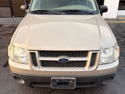 Used 2005 Ford Explorer Sport Trac XLS image 9